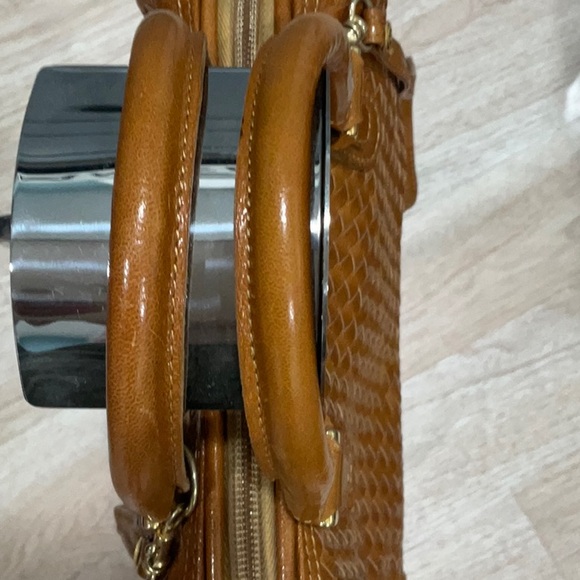 ❌Sold❌Vintage Fendi Brown Woven Leather Small Crossbody Bag - Picture 10 of 16